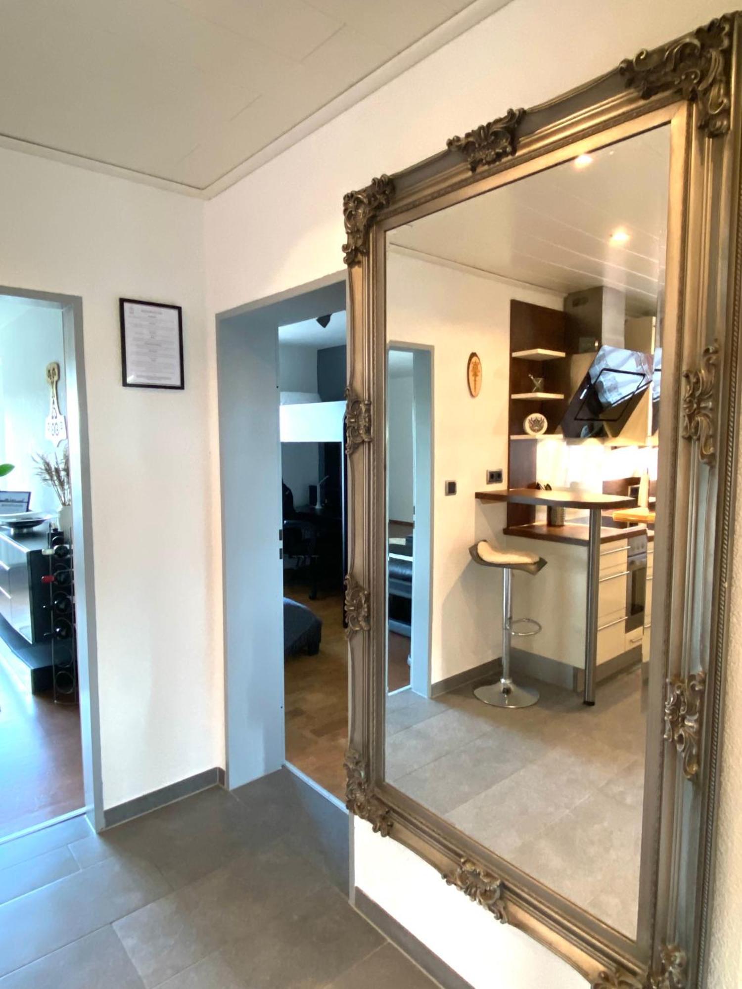 City Ferienwohnung Skyline - Mit Grossem Balkon & Xxl- Sofa Fuer Bis Zu 4 Personen 不来梅港 外观 照片